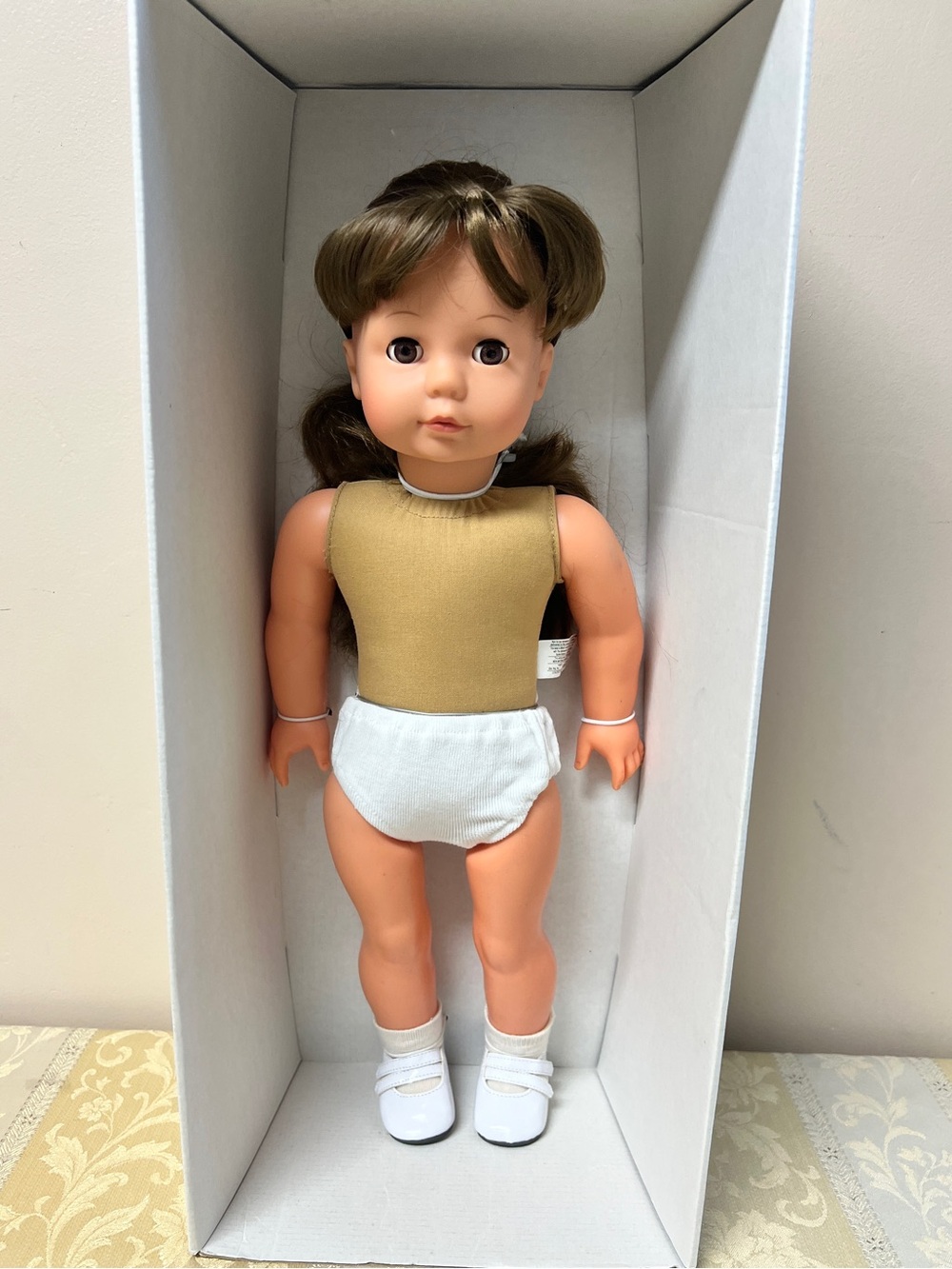 New Gotz Puppe Germany 18" Tall Sleepy Eyes Soft Cloth-Body & Vinyl Play Doll